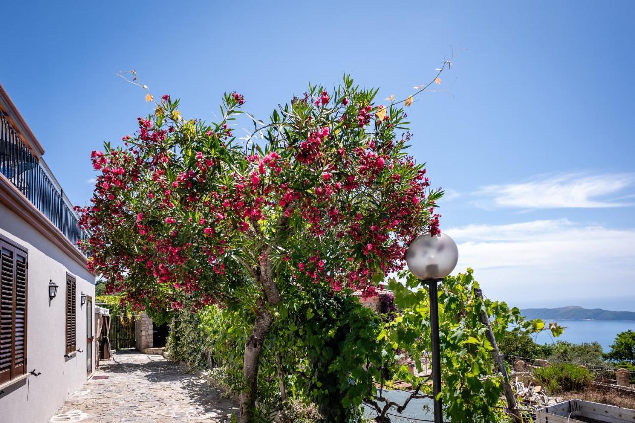 Villa Casa Aniello Caprioli Esterno foto