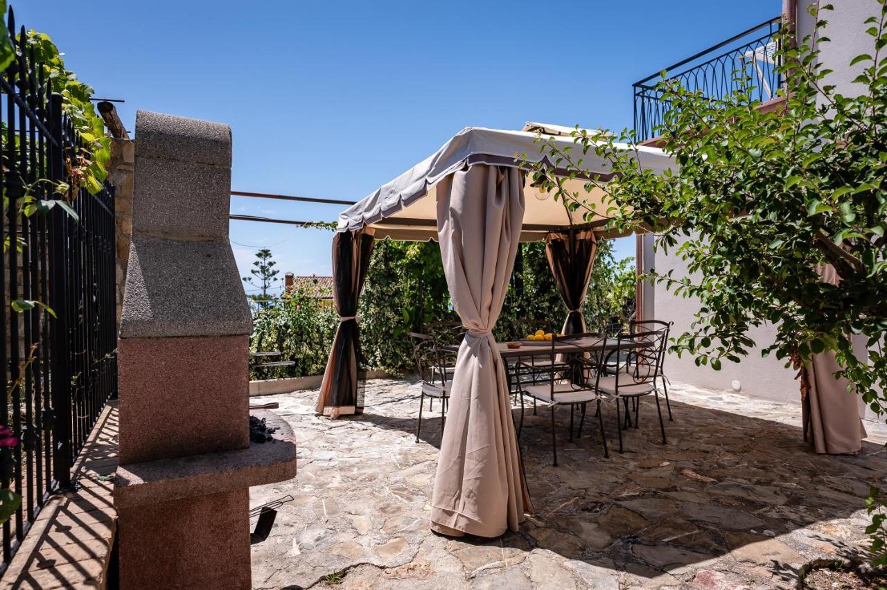 Villa Casa Aniello Caprioli Esterno foto